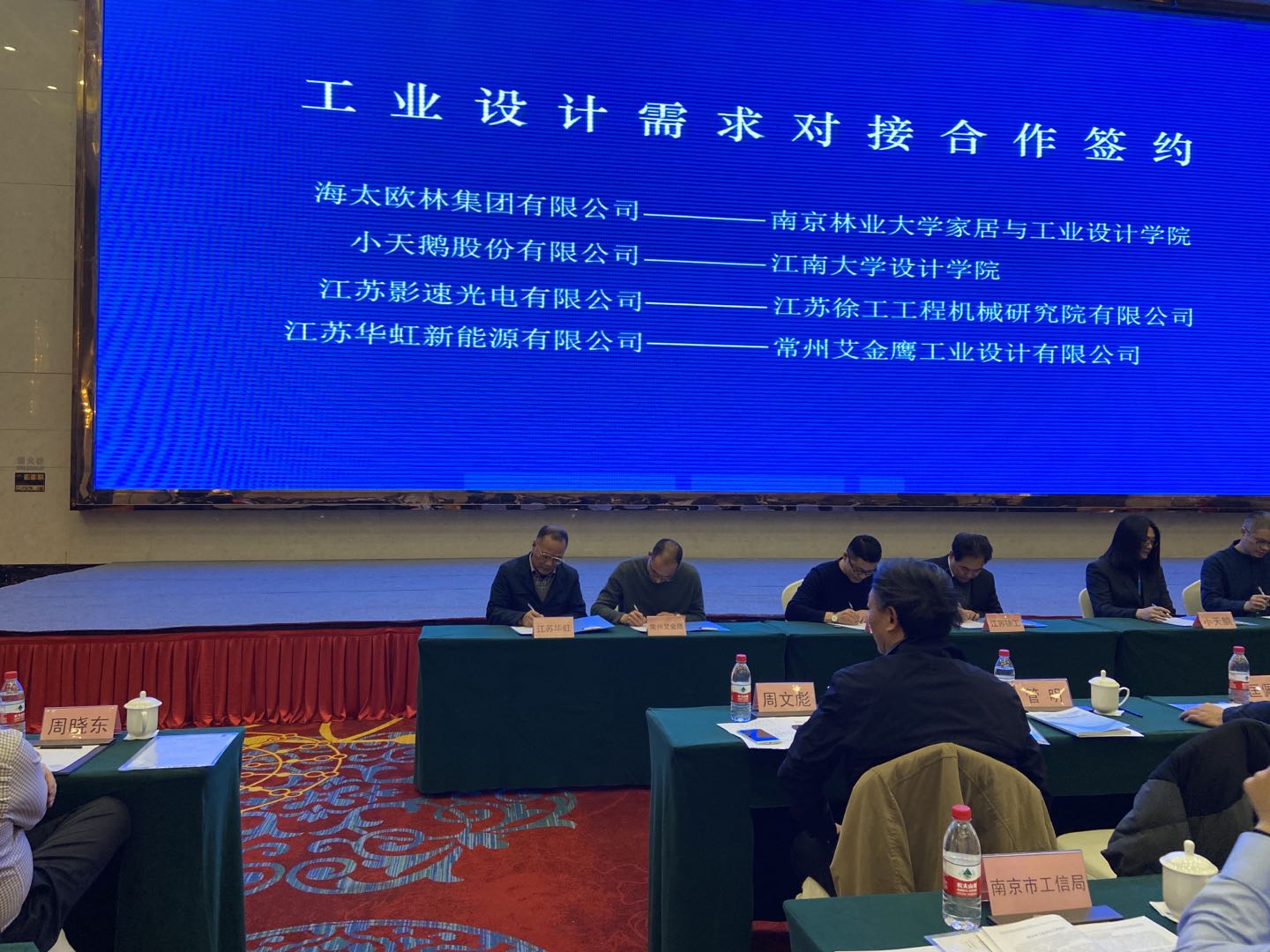 f3a6467c-6593-4dfd-afb2-aa82b543c04f.jpg f3a6467c-6593-4dfd-afb2-aa82b543c04f.jpg